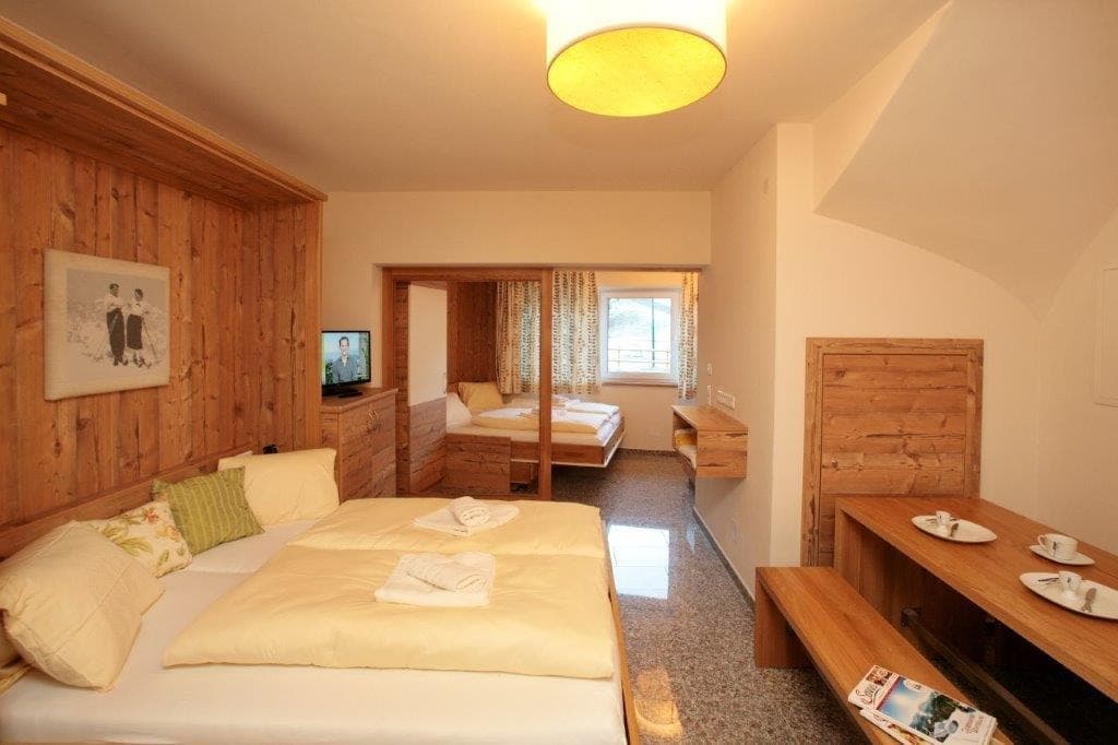 livingArea